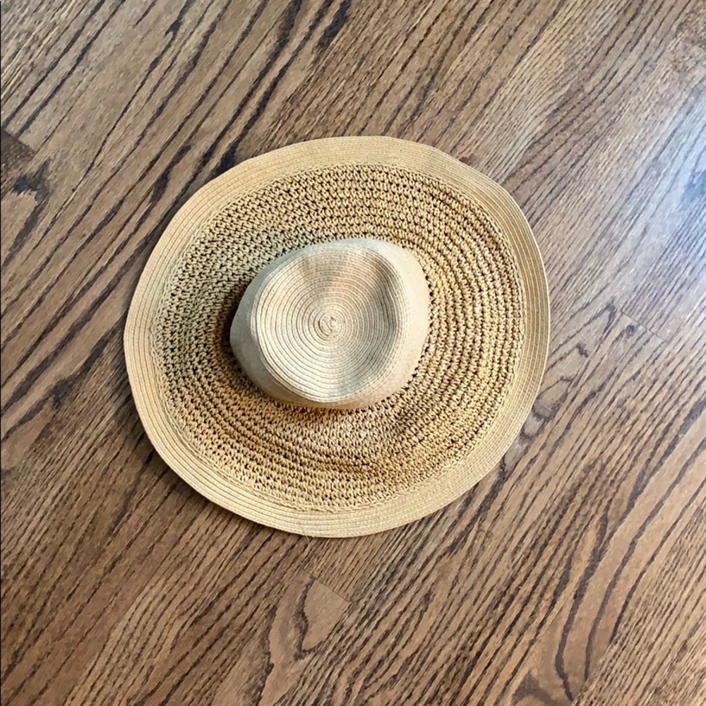JCREW floppy beach hat